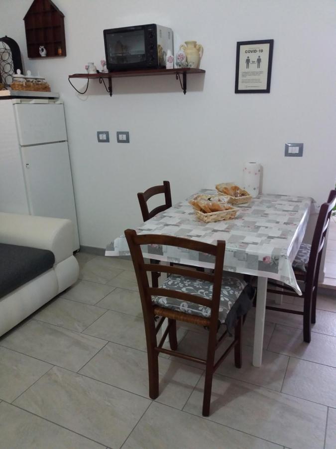 B&B La Fenice Terralba Exterior photo